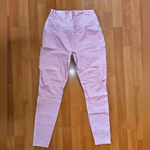 Buffbunny Legacy Leggings Size Large in Pink Bossy Print